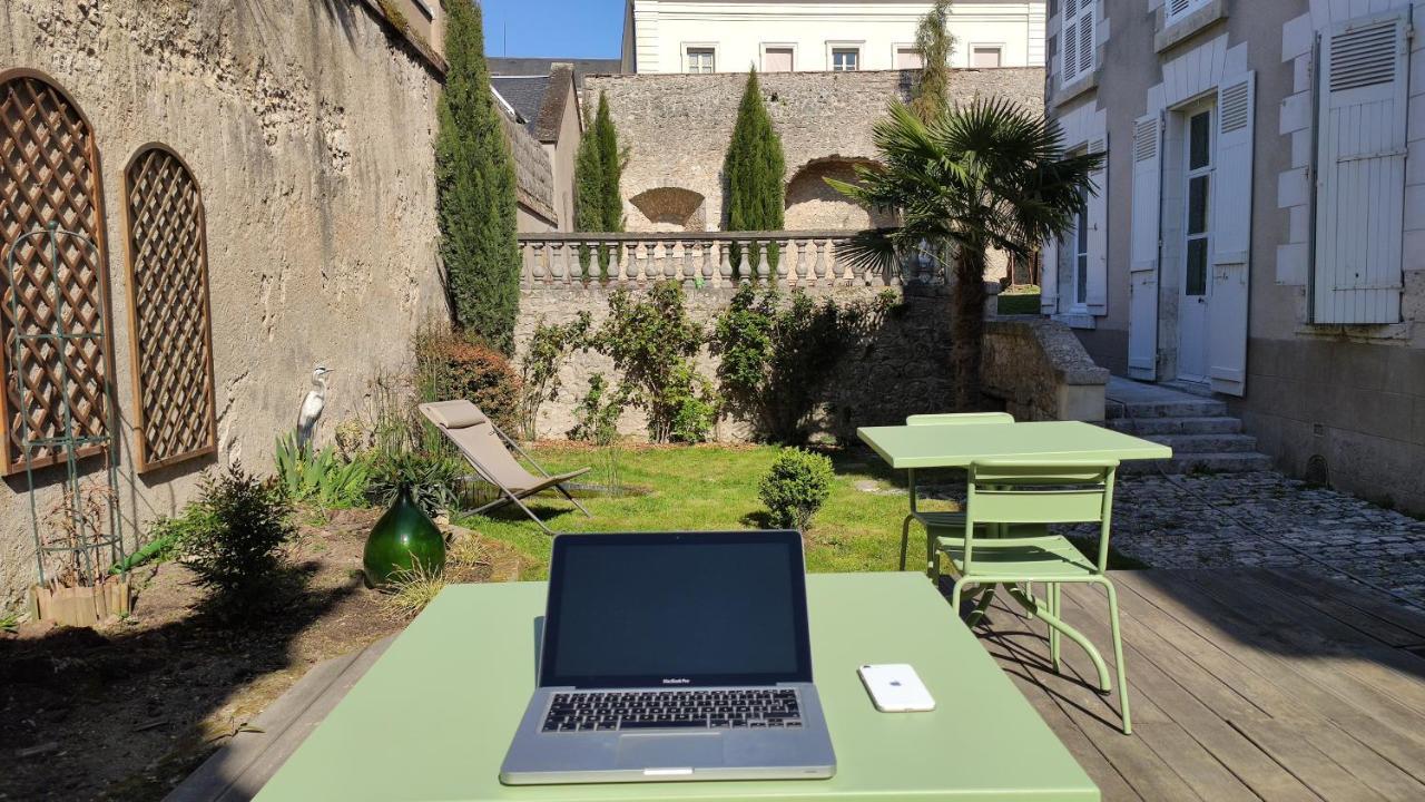 Bed and Breakfast Demeure Des Cordeliers Avec Parking Prive Blois Exterior foto